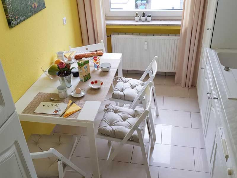 Grosses Apartment Perfekt Fuer Familien - Gaestecard Inklusive 腓特烈港 外观 照片